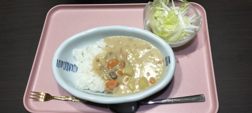 シチューの食べ方